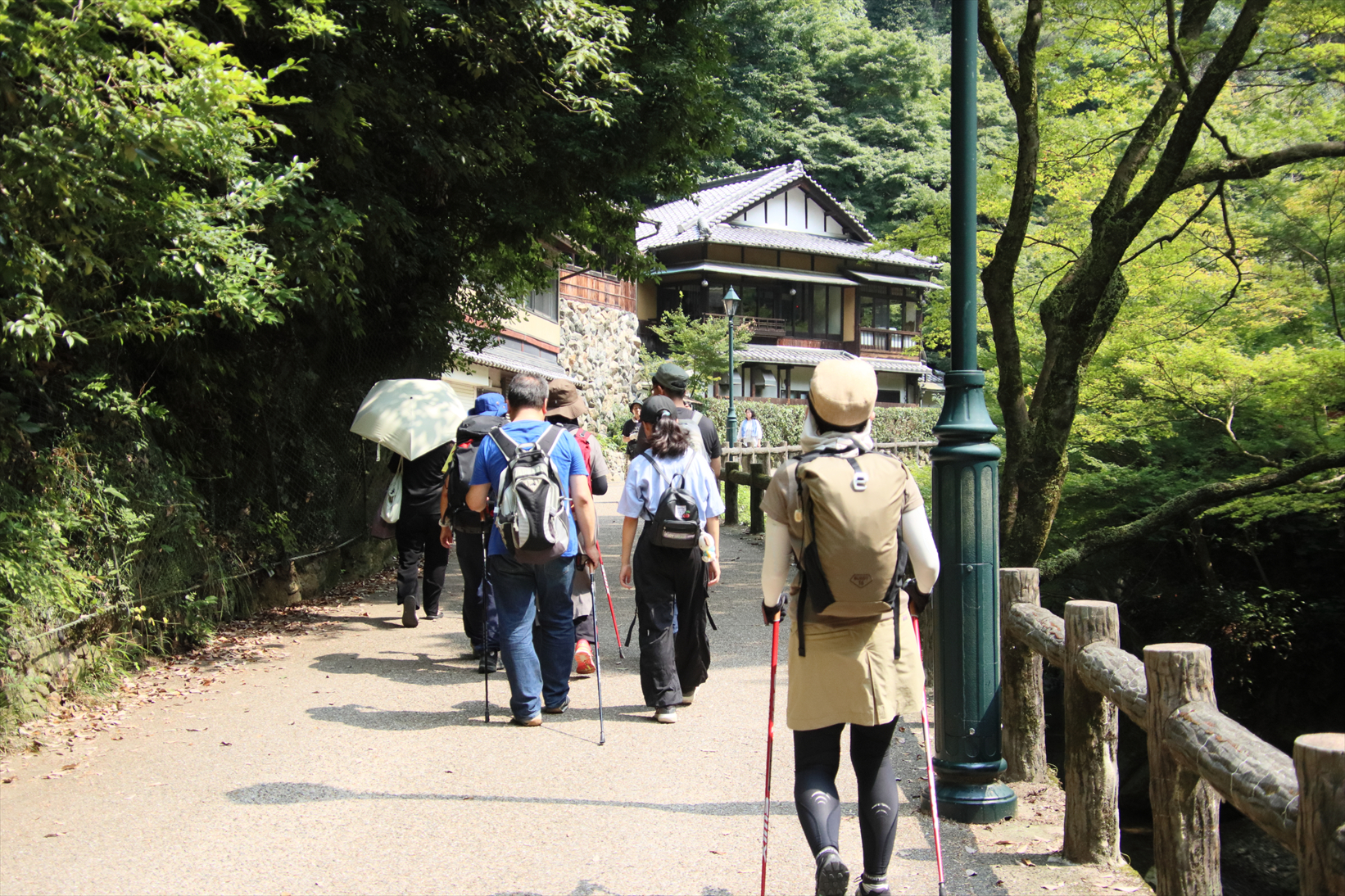 9月29日（日）箕面大滝みに行こうまるこノルディックウォーキングイベント