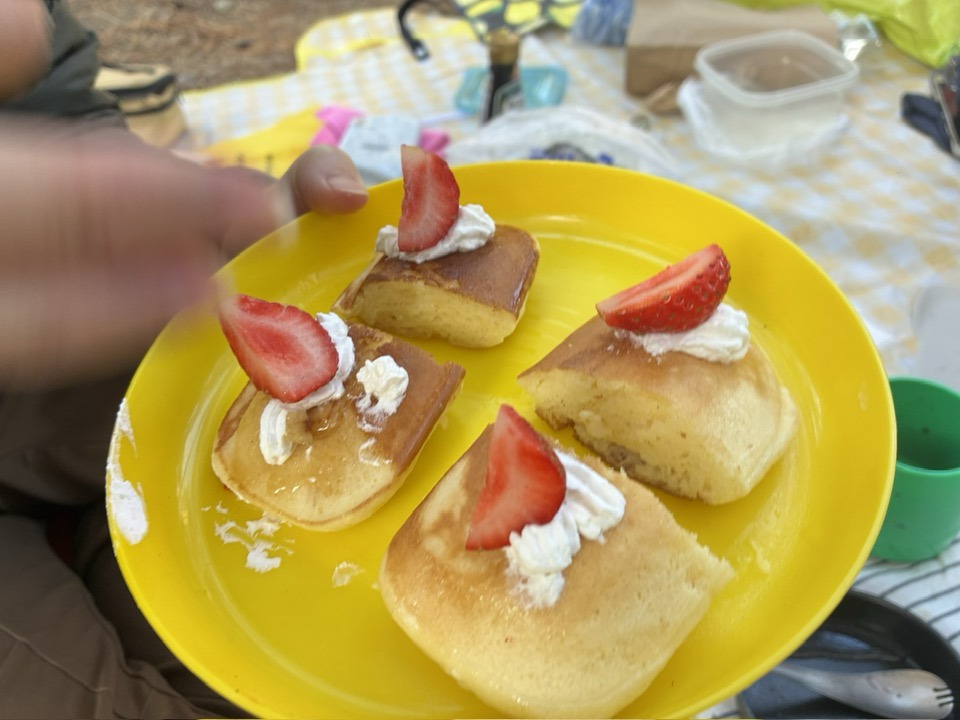 ＼2025紅葉スバラシイ／再度公園へ紅葉ノルディックウォーキングいってきました☆　バウルー パンケーキ