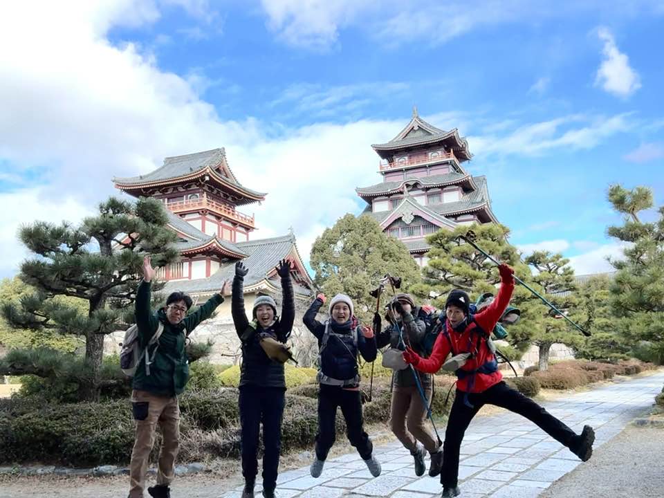 \まるこ愉快なお山の部/2026今年もお正月初詣&お山ノルディックハイキング行ってきました~ 伏見桃山城