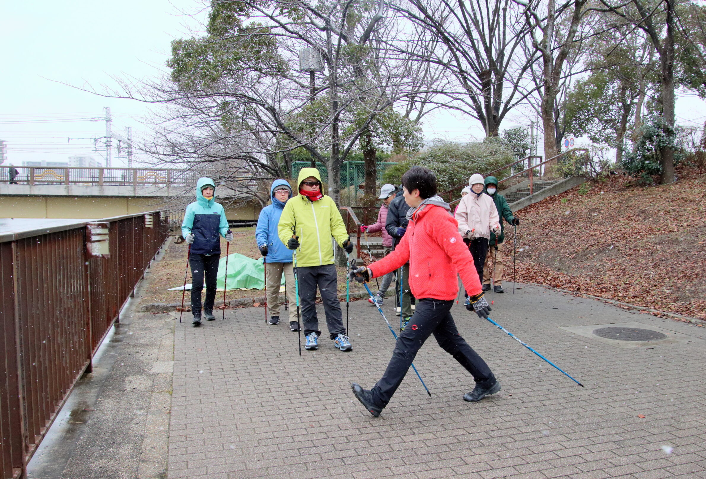 2026.2.8（日）はじめてみない？大阪城でノルディックウォーキング♪同世代で楽しみながら健康づくり