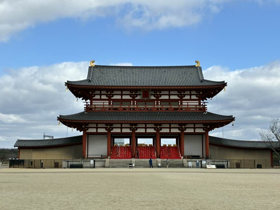 20260517まるこ奈良世界遺産の平城宮跡でノルディックウォーキング+真理さんフィットネスイベント